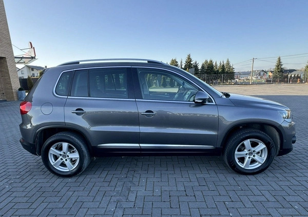 Volkswagen Tiguan cena 52900 przebieg: 195000, rok produkcji 2012 z Puławy małe 379